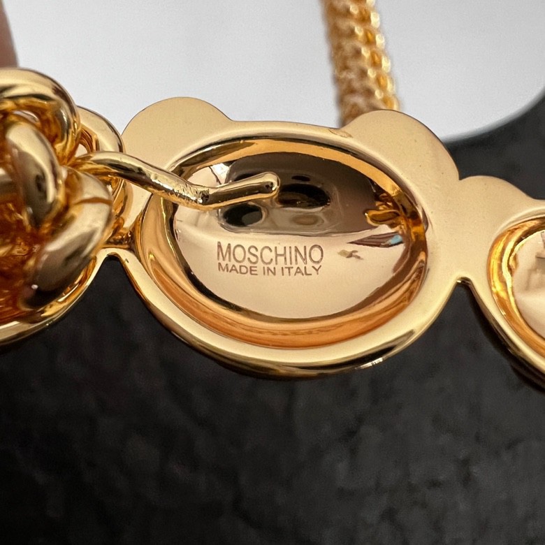 Moschino necklace 11lyx1(8)