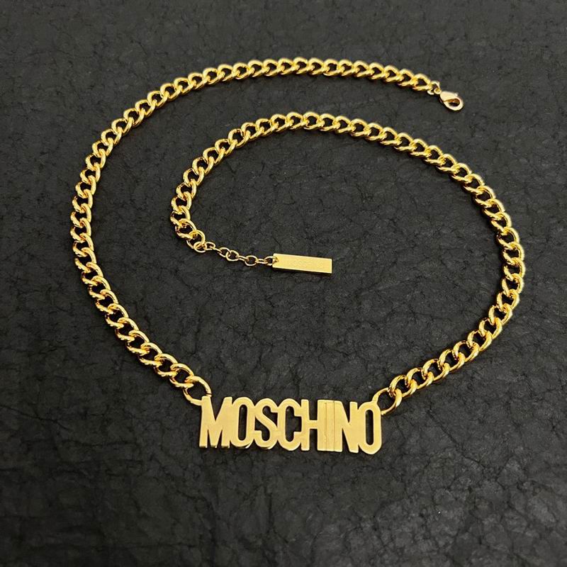 Moschino necklace 11lyx2 (6)