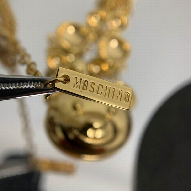 Moschino necklace 11lyx3 (4)