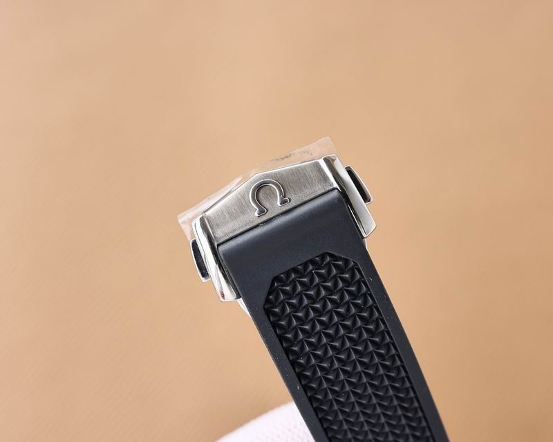 Omega 43.5mm 17-Speedmater (5)