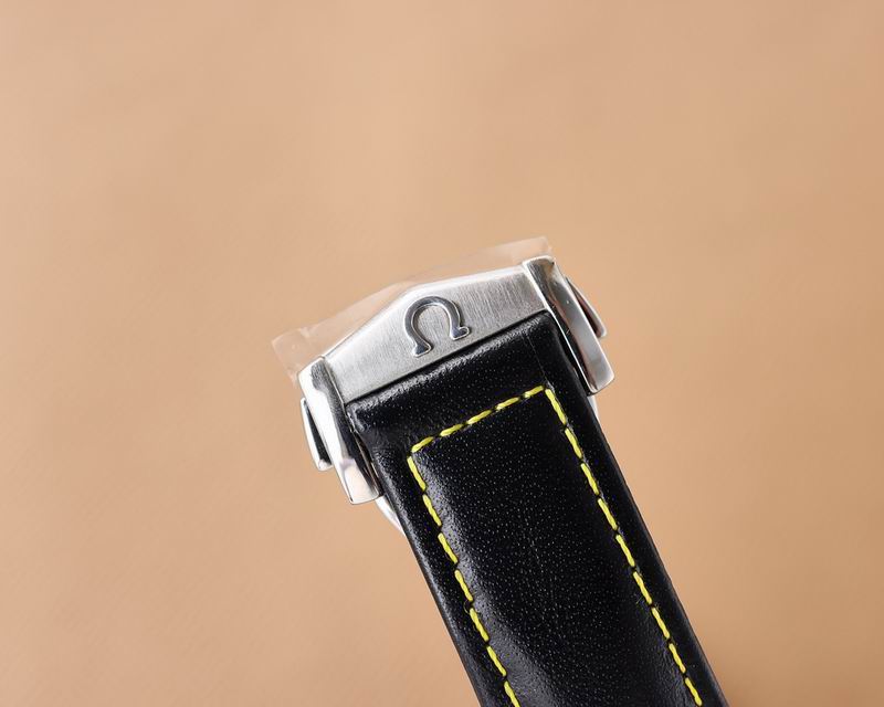 Omega 43.5mm 18-Speedmater (7)