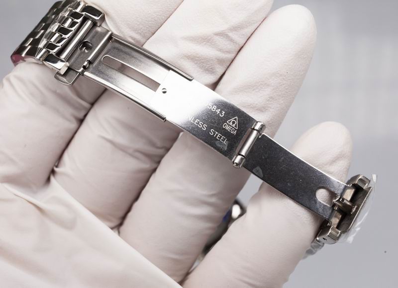 Omega M39.5mm W32.7mm 57 (11)