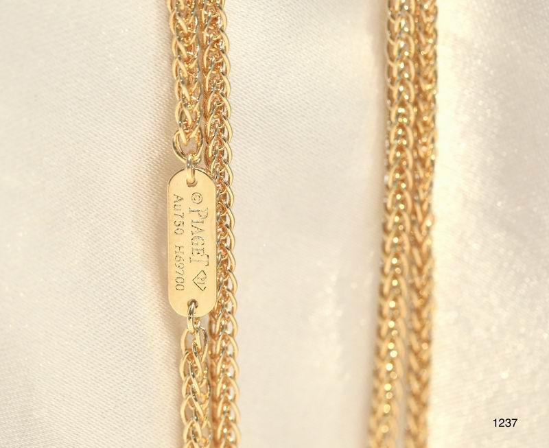 Piaget necklace 11lyx2 (7)