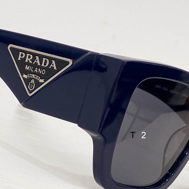 Prada 0103 b06