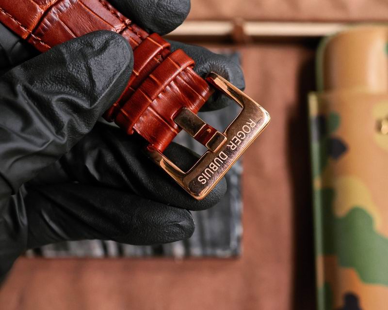 Roger Dubuis 46mm  21 (4)