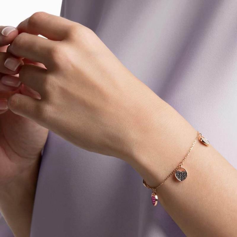 Swarovski Bracelet 03lyr22   (7)