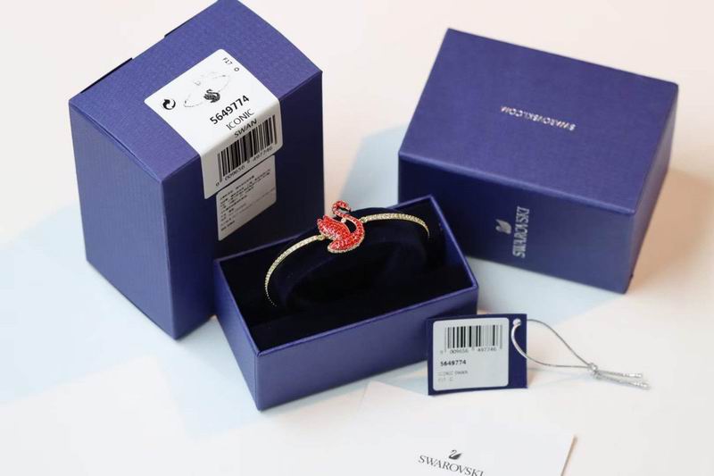 Swarovski Bracelet 03lyr35 (2)