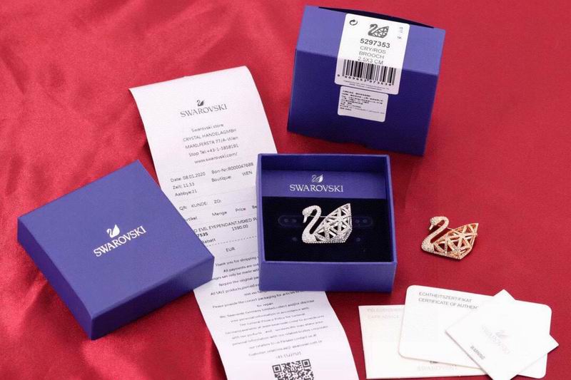 Swarovski Brooch 03lyr01 (10)