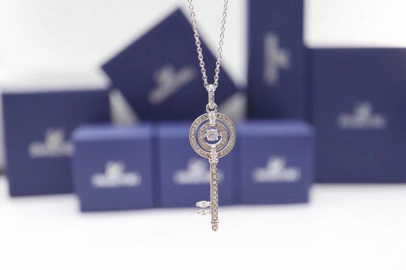 Swarovski Necklace 03lyr179 (2)