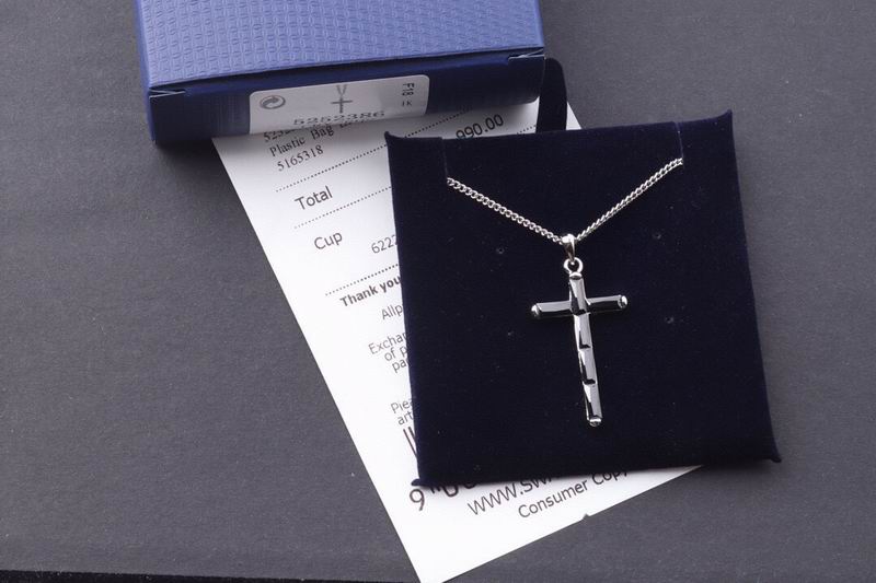 Swarovski Necklace 03lyr82 (2)