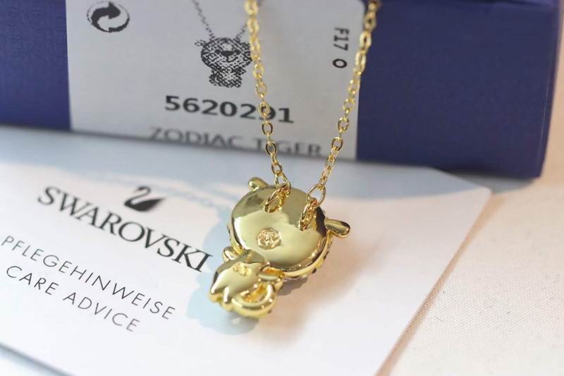 Swarovski Necklace 03lyr97 (3)