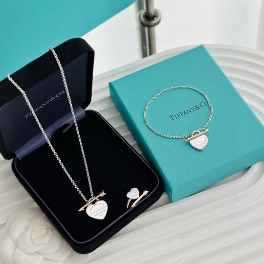 Tiffany suits lyh03 (1)