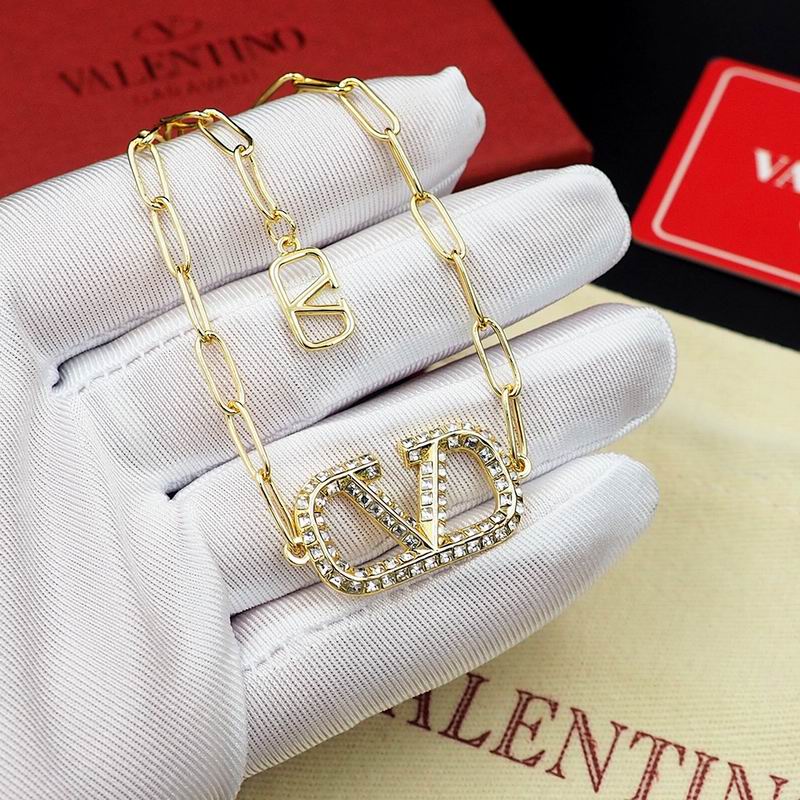 Valentino bracelet 11lyx2 (8)