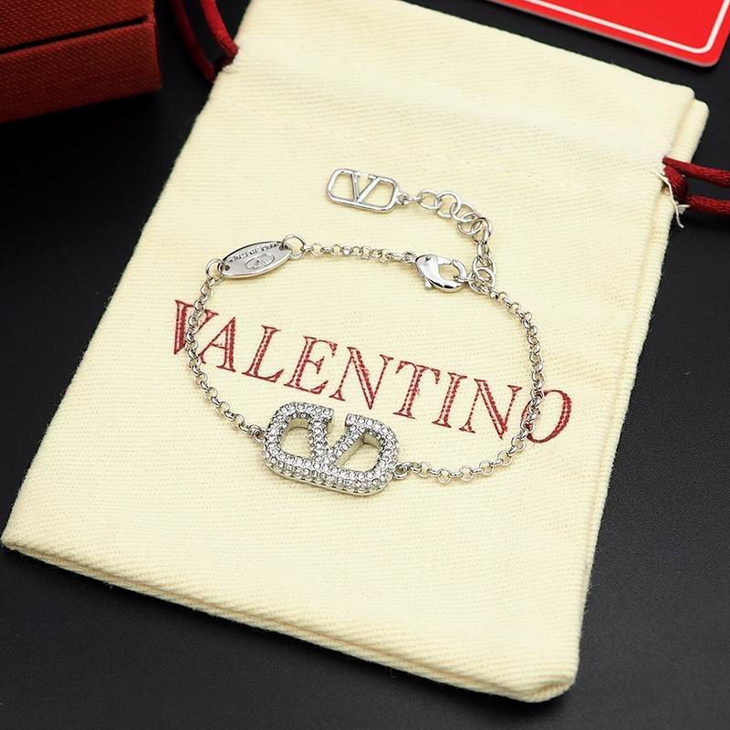 Valentino bracelet 11lyx3 (10)