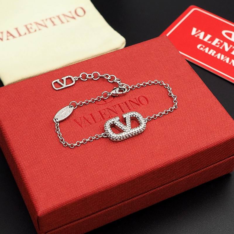 Valentino bracelet 11lyx3 (9)