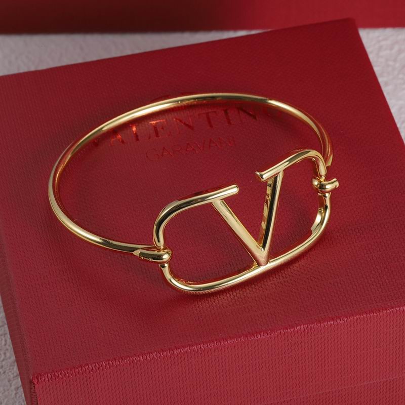 Valentino bracelet 11lyx6 (6)