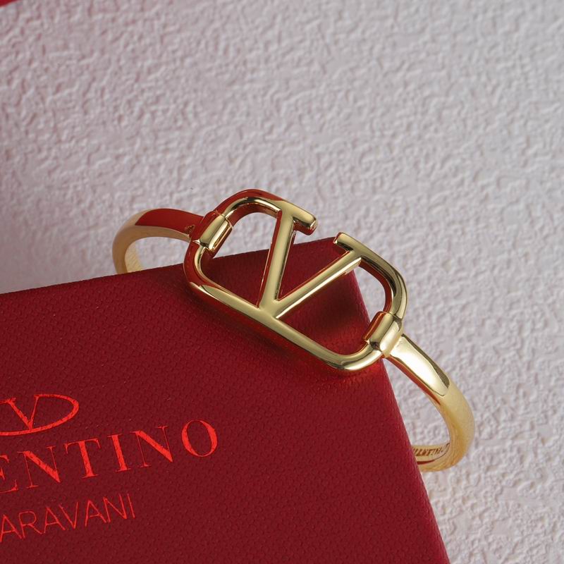 Valentino bracelet 12lyx10 (5)