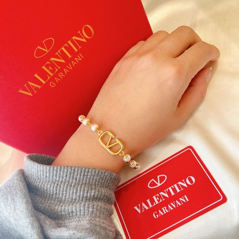 Valentino bracelet 12lyx11 (2)