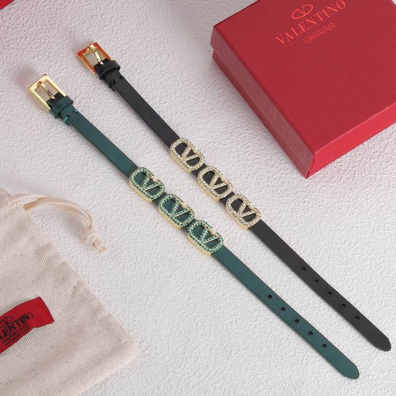 Valentino bracelet 12lyx8   (9)