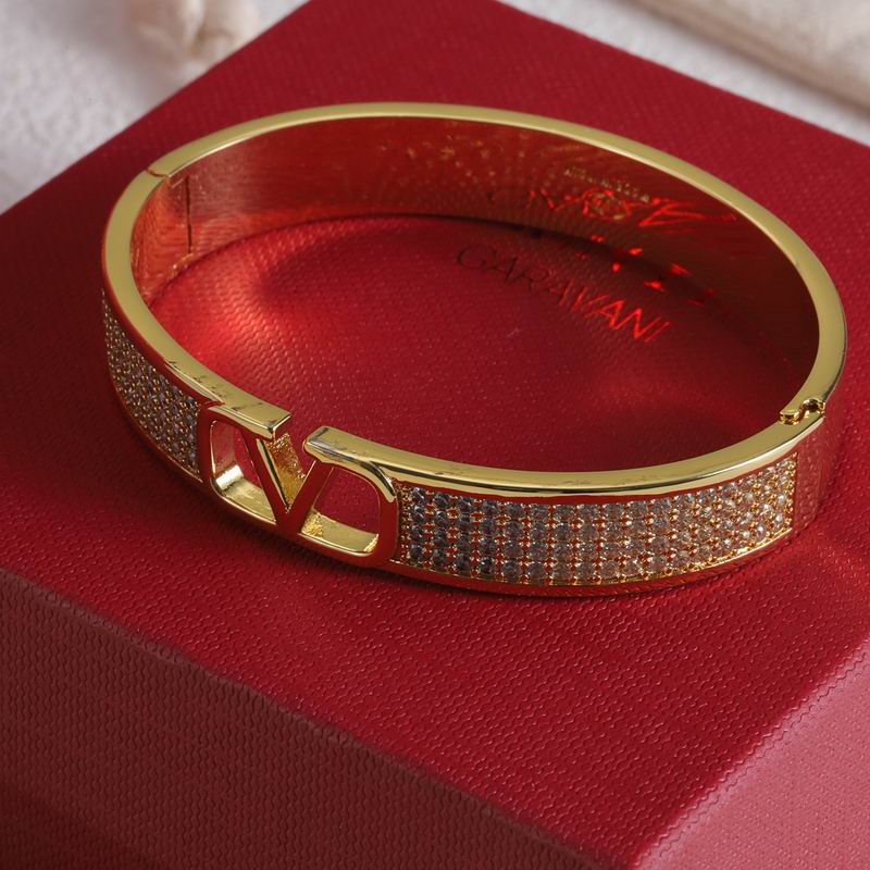 Valentino bracelet 12lyx9 (9)