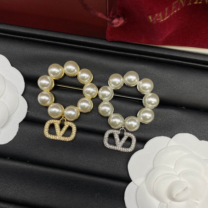 Valentino brooch 12lyx6 (1)