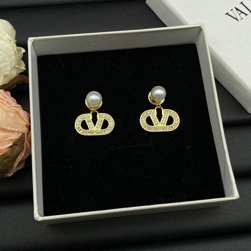 Valentino earring 10lyx6 (1)