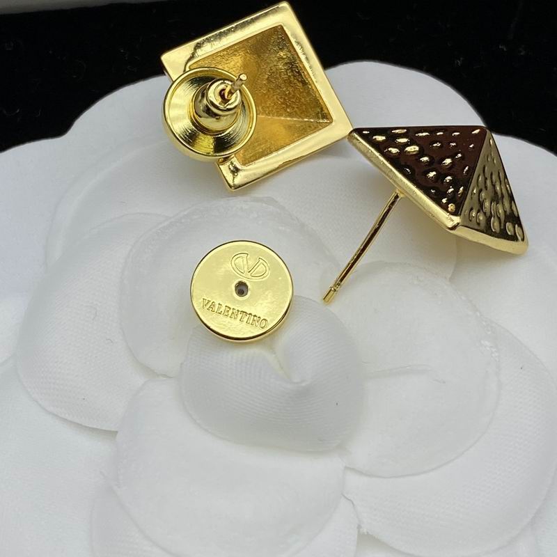 Valentino earring 11lyx10 (7)