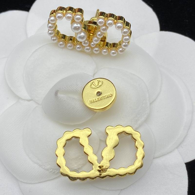 Valentino earring 11lyx11 (7)