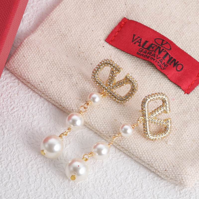 Valentino earring 11lyx12 (5)