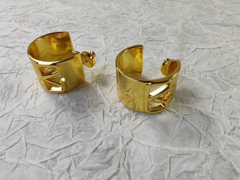 Valentino earring 11lyx13 (6)