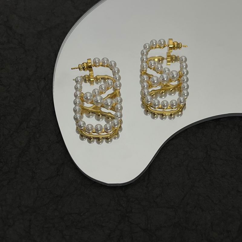 Valentino earring 11lyx28 (4)