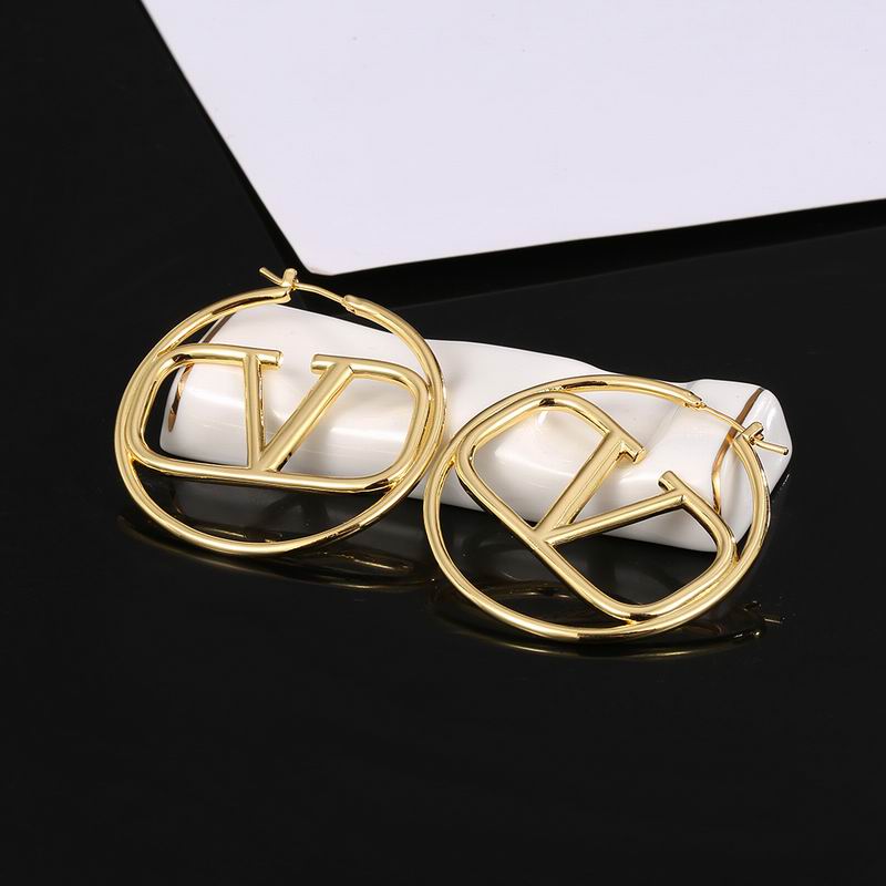 Valentino earring 12yx42 (2)