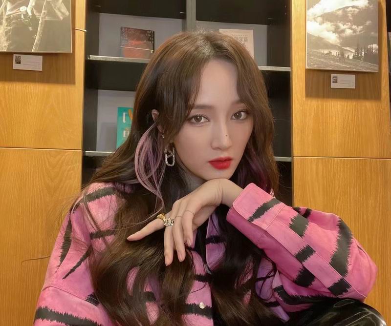 Valentino earring 12yx43 (4)