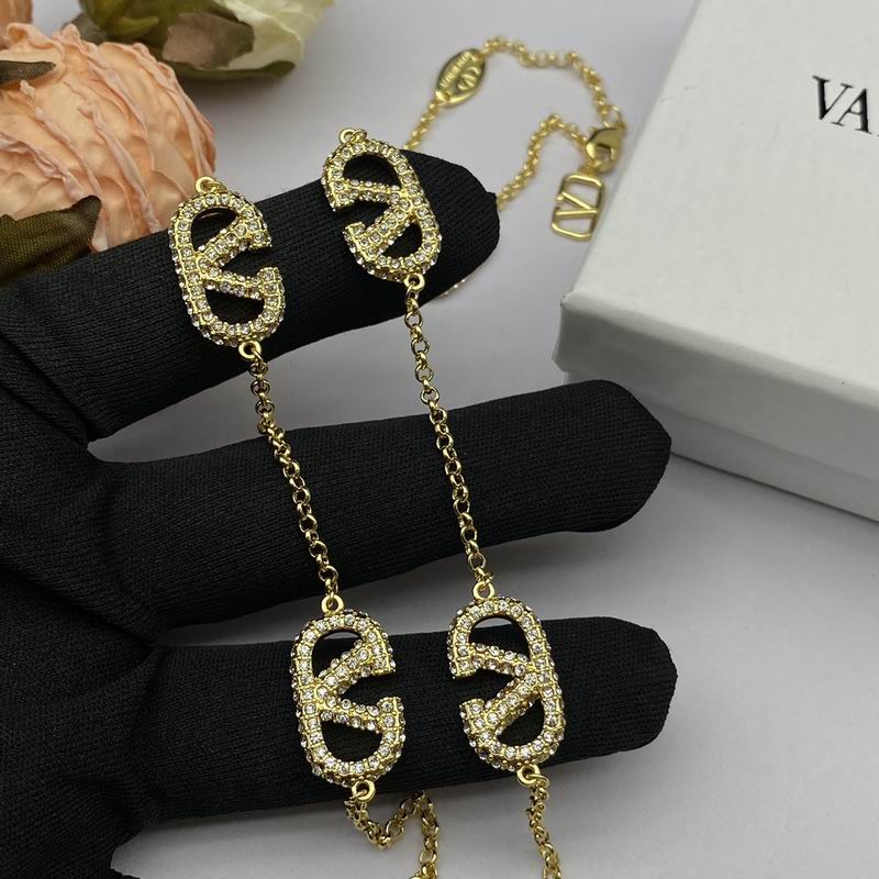 Valentino necklace 09lyx1 (5)