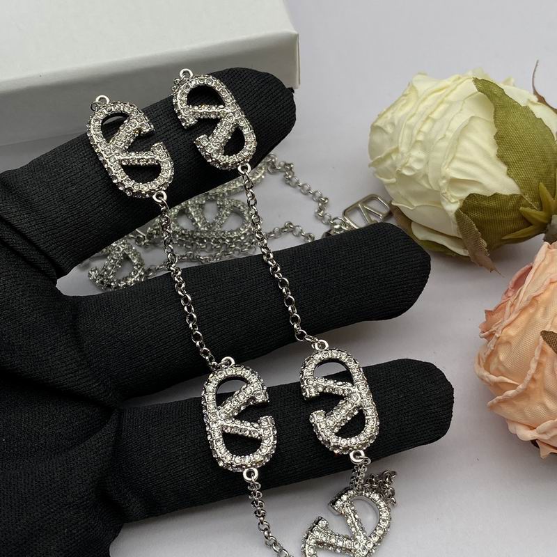 Valentino necklace 09lyx1 (6)