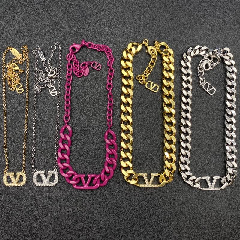 Valentino necklace 09lyx2 (2)