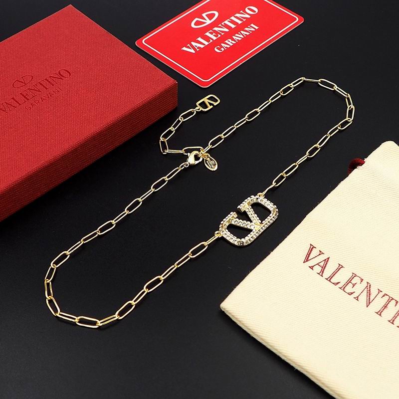 Valentino necklace 11lyx3 (6)