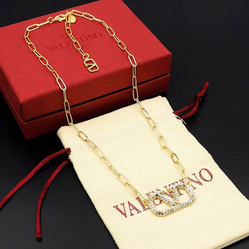 Valentino necklace 11lyx3 (9)