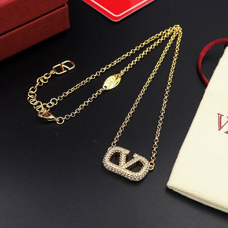 Valentino necklace 11lyx4 (8)