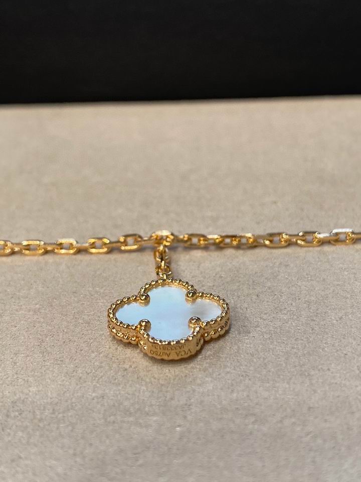 Van Cleef & Arpels bracelet lyh01 (3)