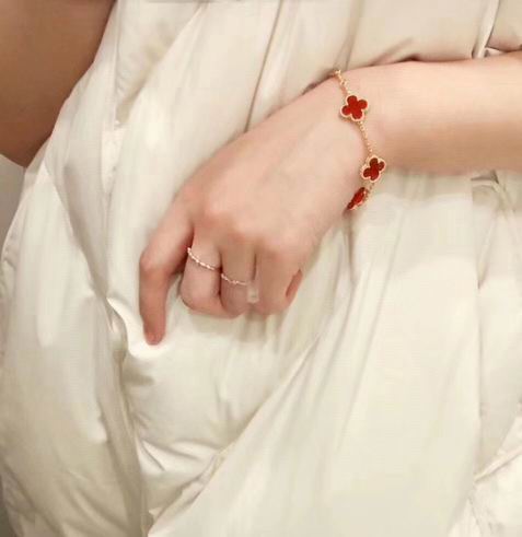 Van Cleef & Arpels bracelet02 (3)