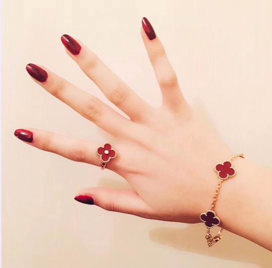 Van Cleef & Arpels bracelet02 (4)