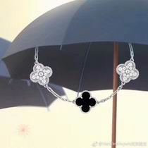 Van Cleef & Arpels bracelet06 (4)