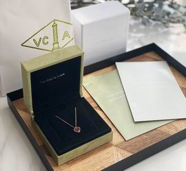 Van Cleef & Arpels bracelet14 (7)