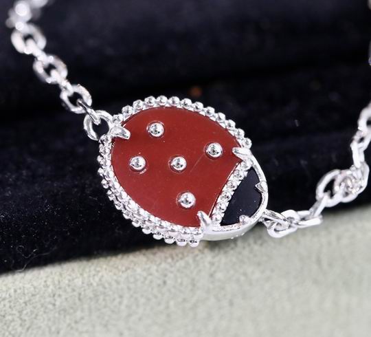 Van Cleef & Arpels bracelet15 (5)