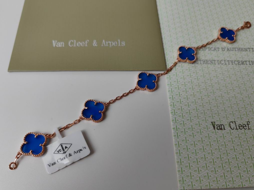 Van Cleef & Arpels bracelet16 (44)