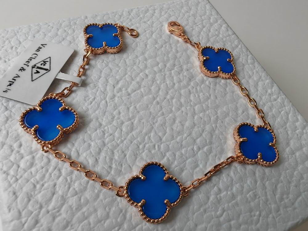 Van Cleef & Arpels bracelet16 (47)