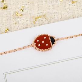 Van Cleef & Arpels bracelet19(3)