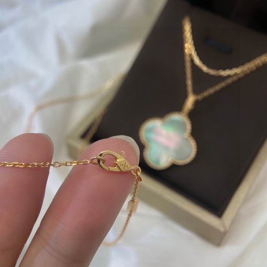 Van Cleef & Arpels necklace lyh03 (4)