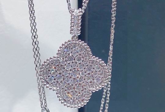 Van Cleef & Arpels necklace lyh04 (3)